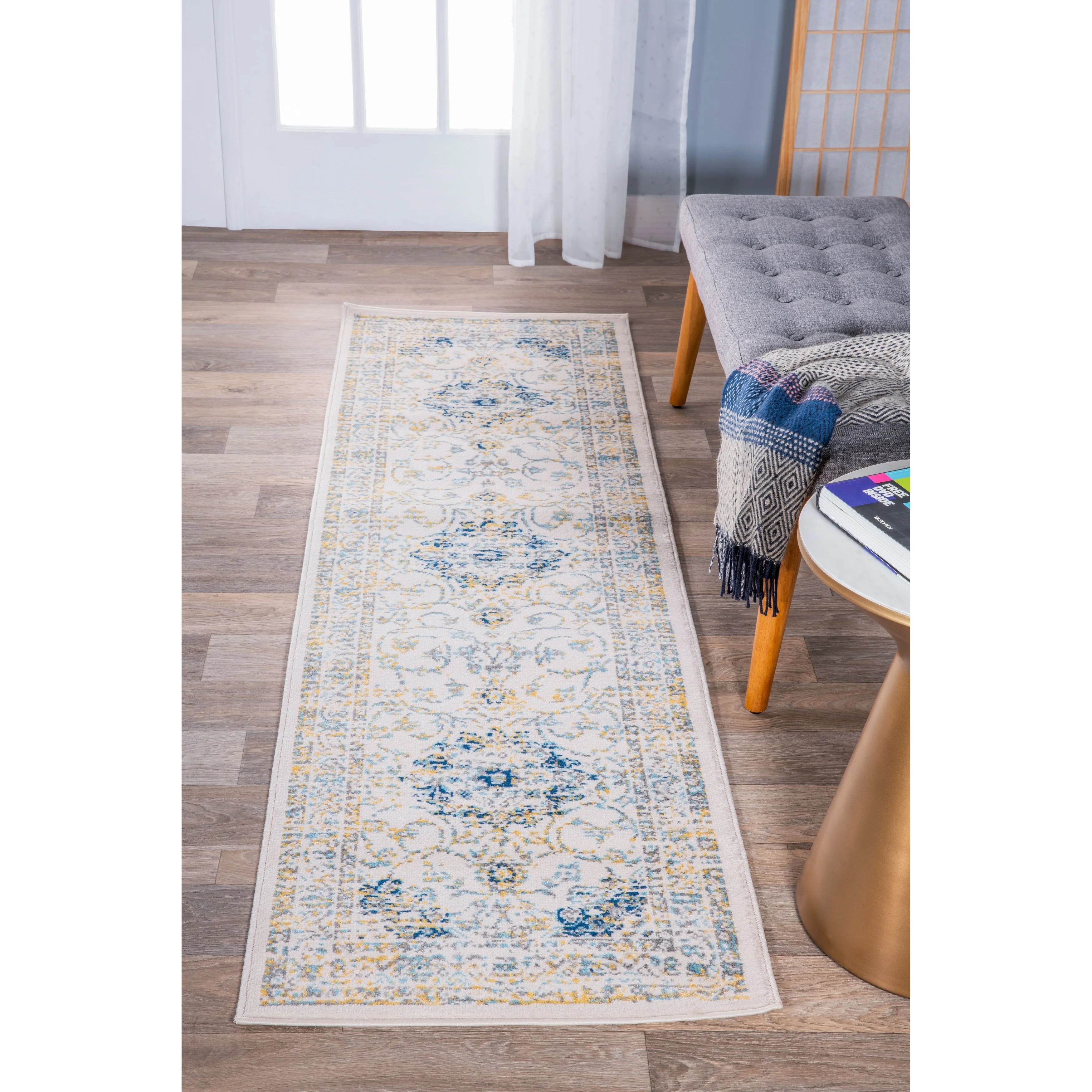 World Rug Gallery Traditional Distressed Oriental Rug