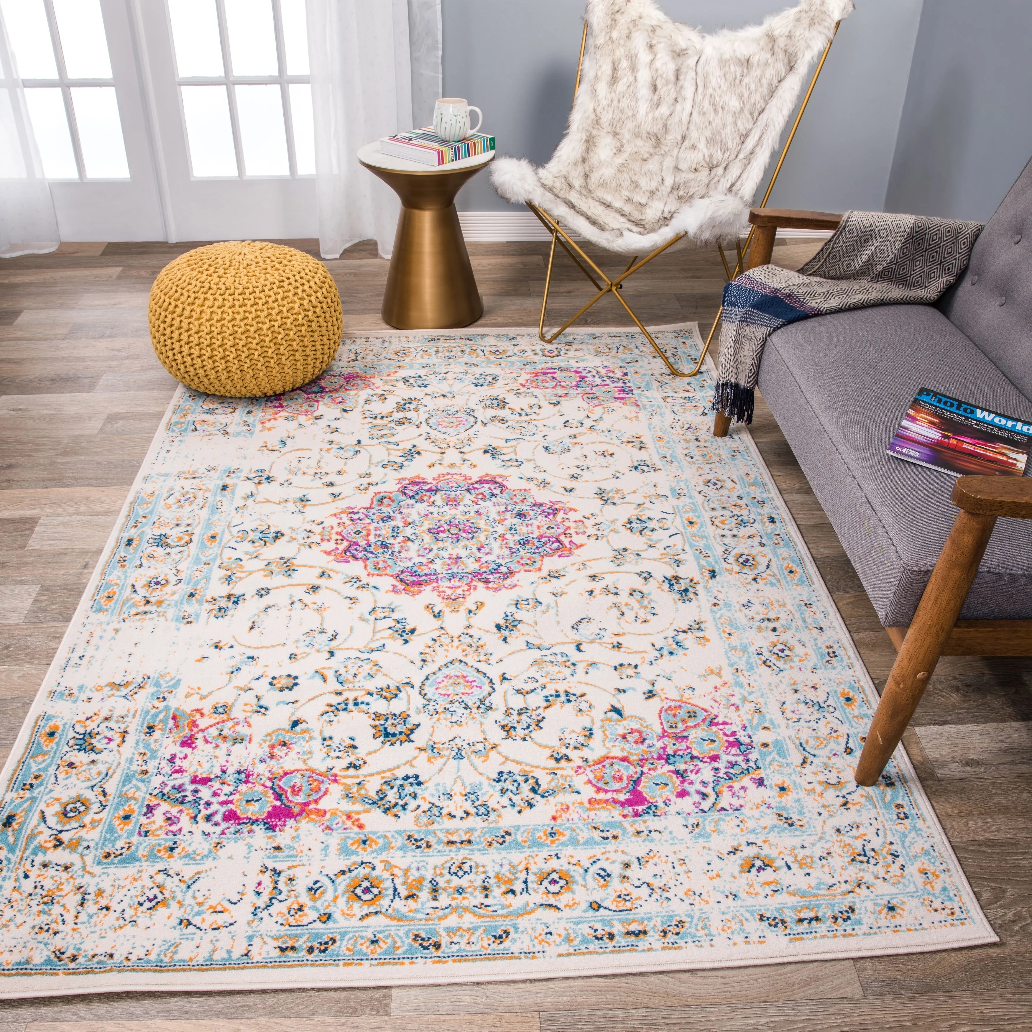World Rug Gallery Traditional Distressed Oriental Rug