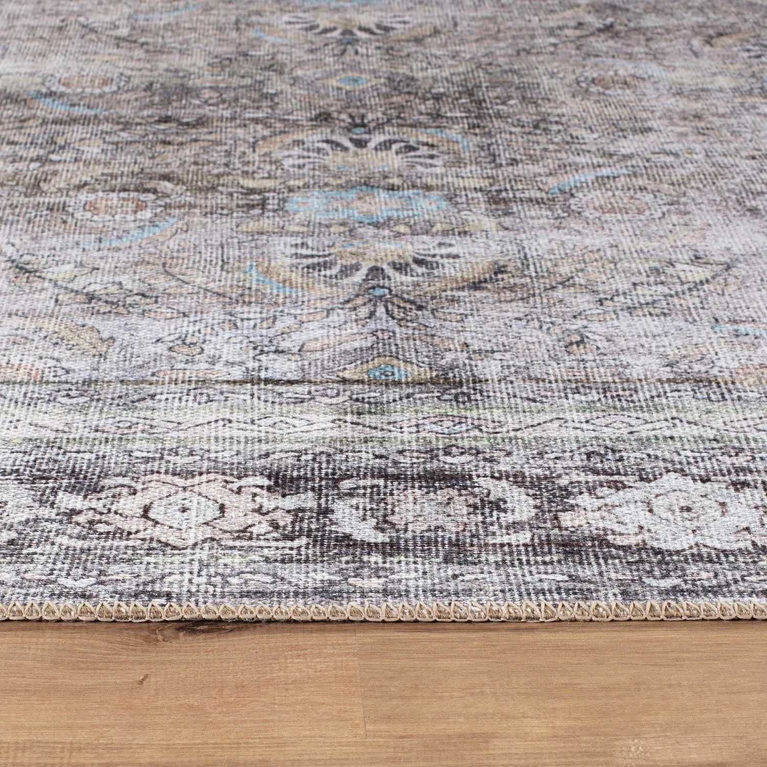 World Rug Gallery Vintage Inspired Machine Washable Non Slip Area Rug