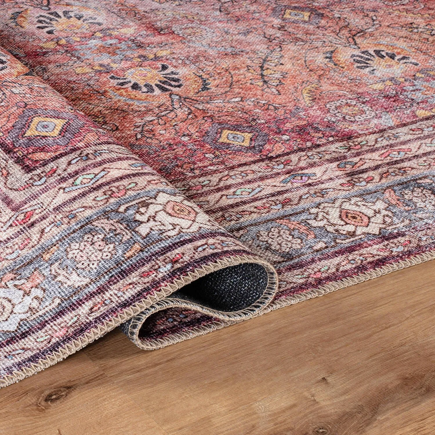 World Rug Gallery Vintage Inspired Machine Washable Non Slip Area Rug