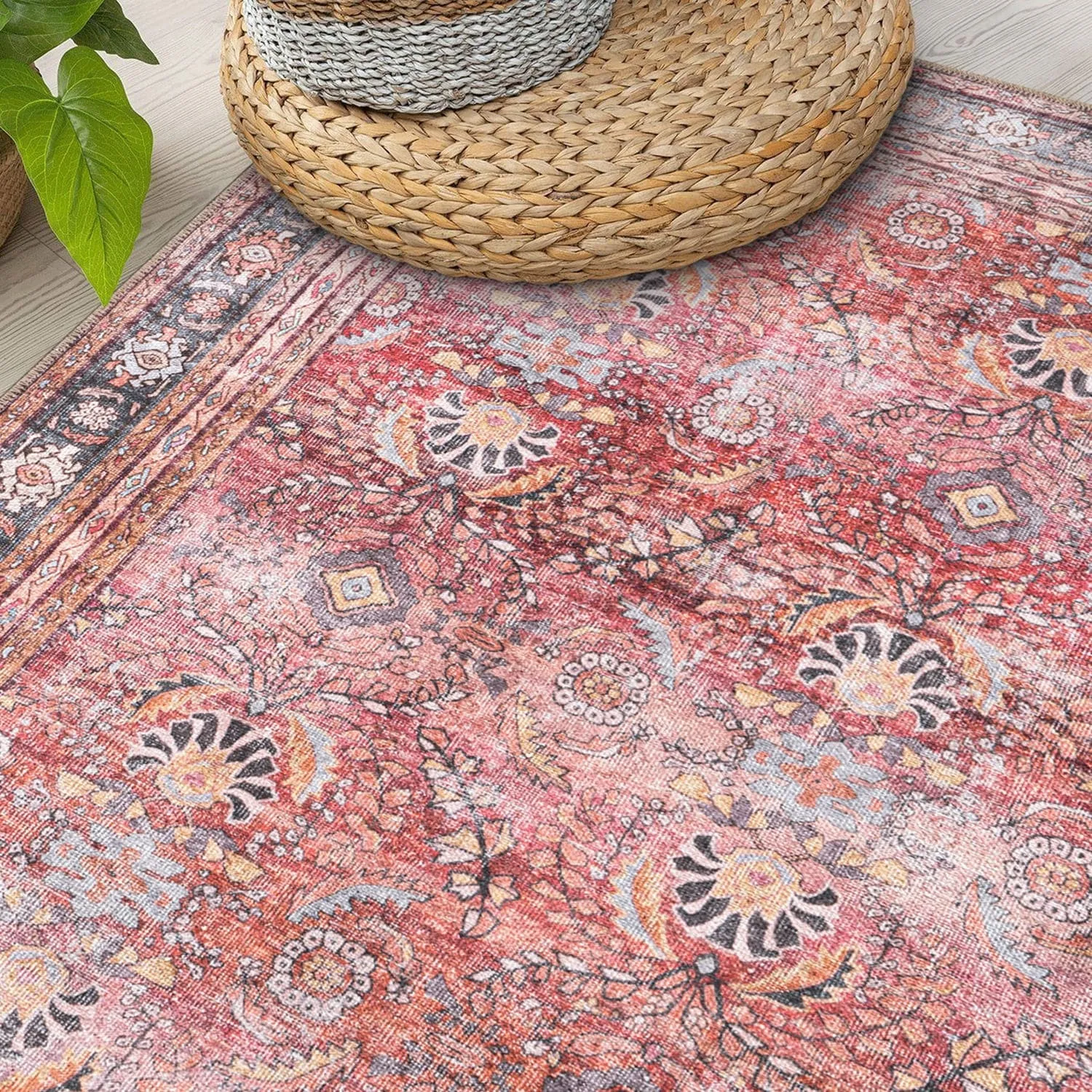 World Rug Gallery Vintage Inspired Machine Washable Non Slip Area Rug