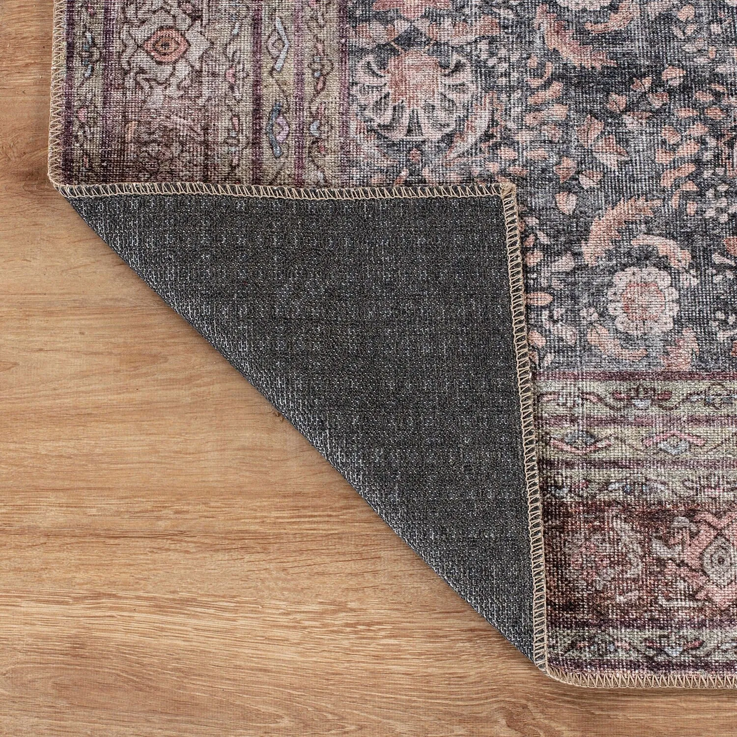 World Rug Gallery Vintage Inspired Machine Washable Non Slip Area Rug
